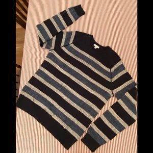 Men’s XL sweater by Gap. Excellent condition